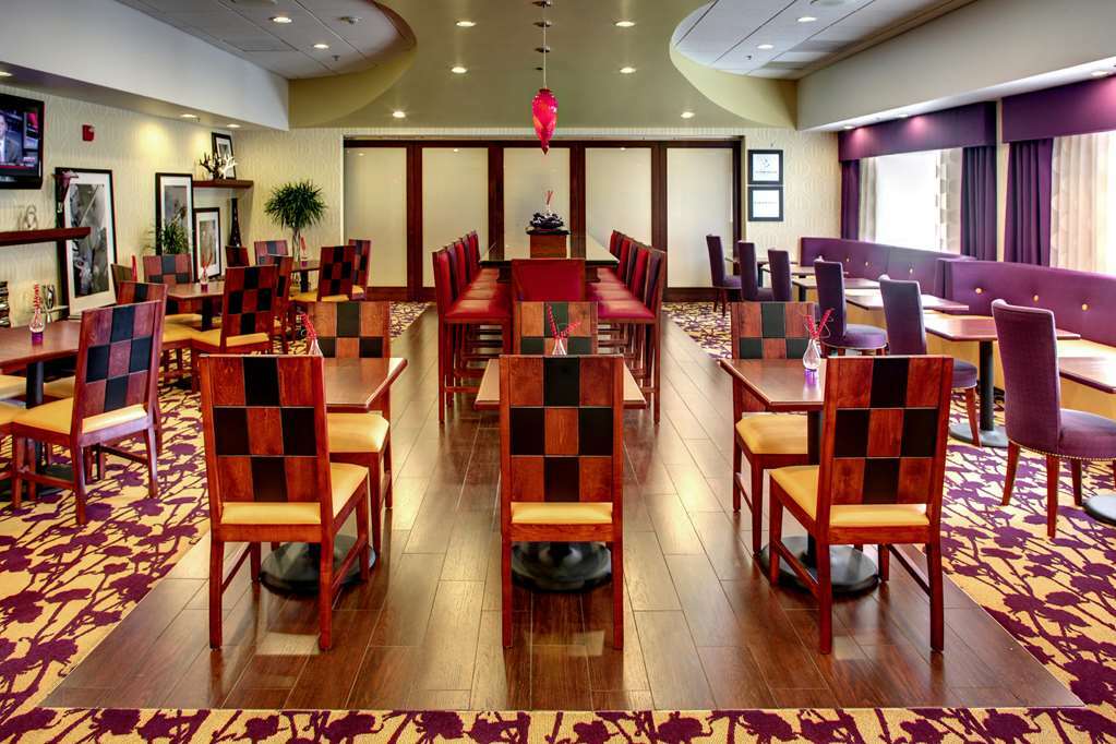 Hampton Inn Richmond - Airport Сандстон Интерьер фото